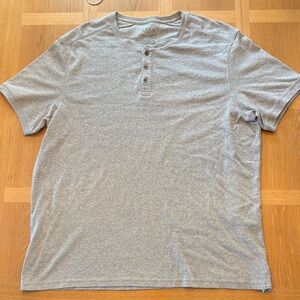 Apt. 9 Light Gray Short Sleeve Henley